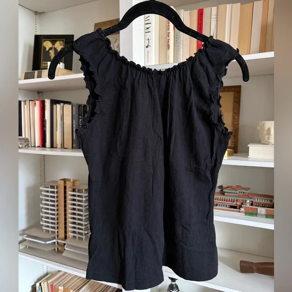 Brandy Melville Black Ruffle Bow Textured Tank Top - Picture 4 of 5